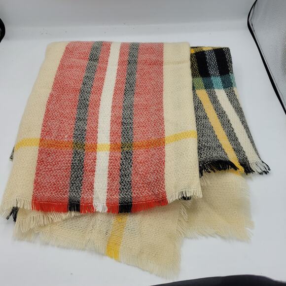 Essential Fall Red Plaid Oversized Blanket Fringe Scarf Size 52"x52" - Picture 2 of 4